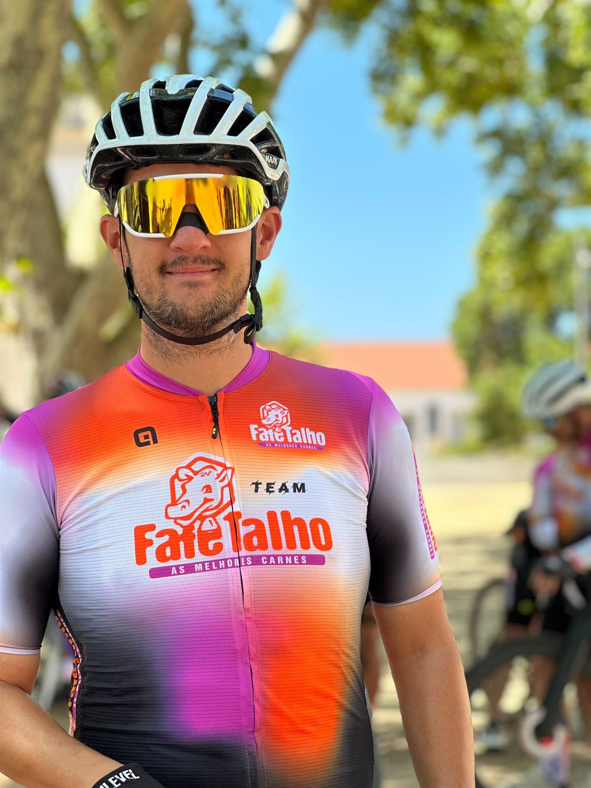 Retrato de um ciclista da equipa Fafe Talho Team